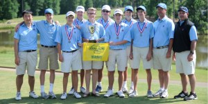 Chris Parker (in black) of Columbus High School (Ga.) is the ALL-USA 2016 Boys Golf Coach of the Year (Photo: Chris Parker)