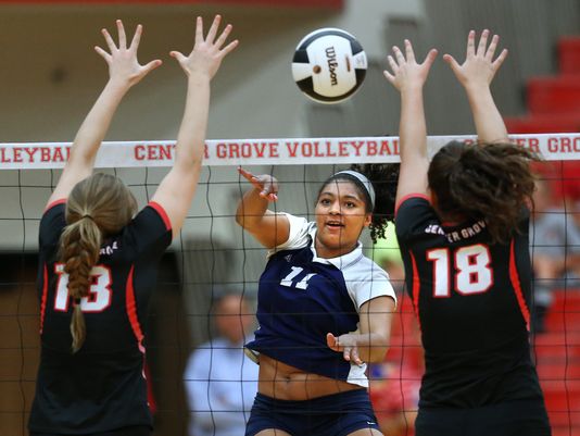 Former Southlake Carroll volleyball player Asjia O'Neal, now at