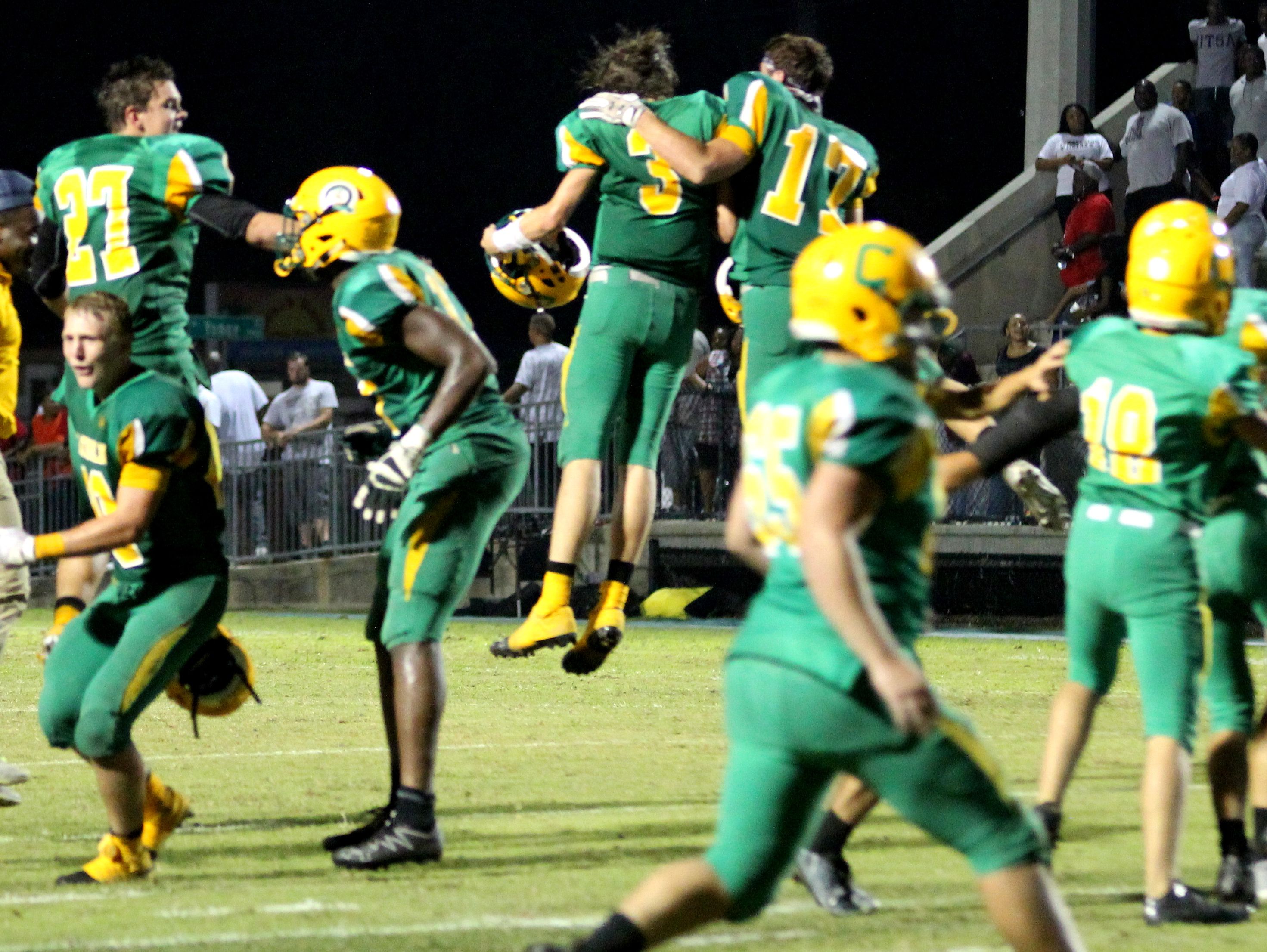 Catholic Scores On Final Play To Stun Pensacola High | USA TODAY High ...