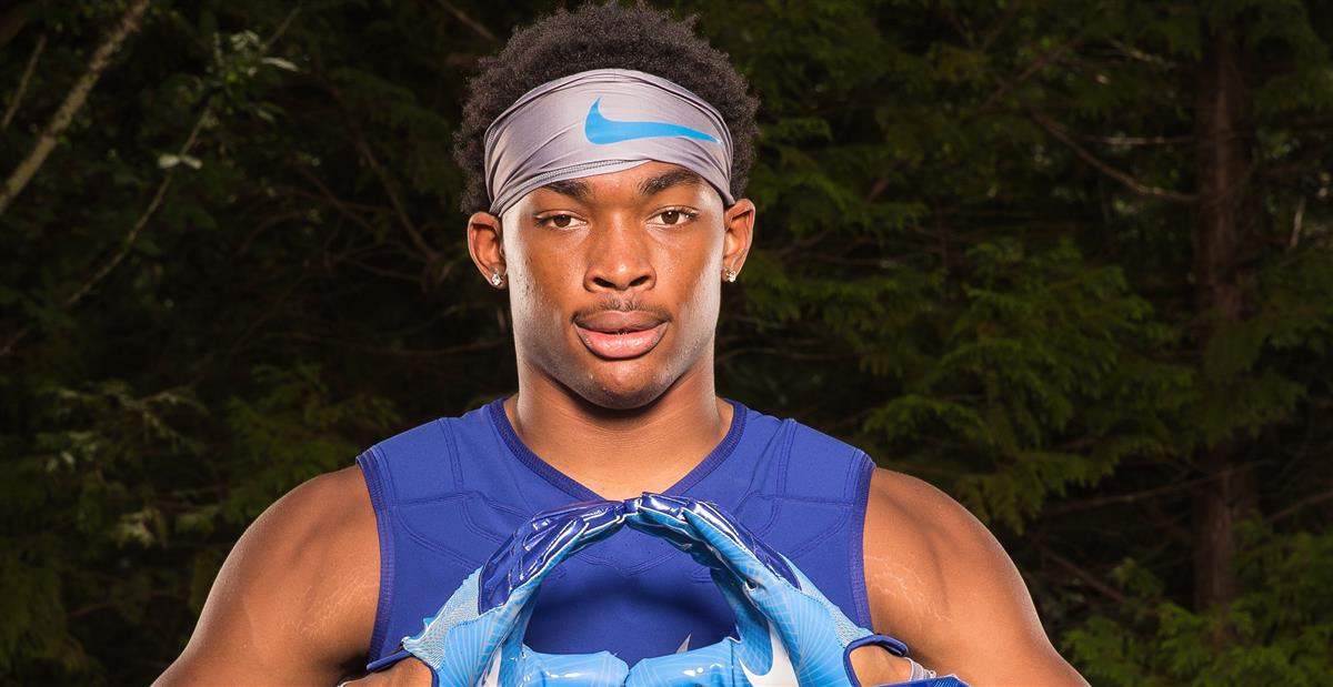 Deommodore Lenoir, nation's No. 1 athlete, commits to Oregon Ducks