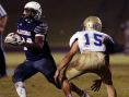 Centennial's running back Zyon Lee