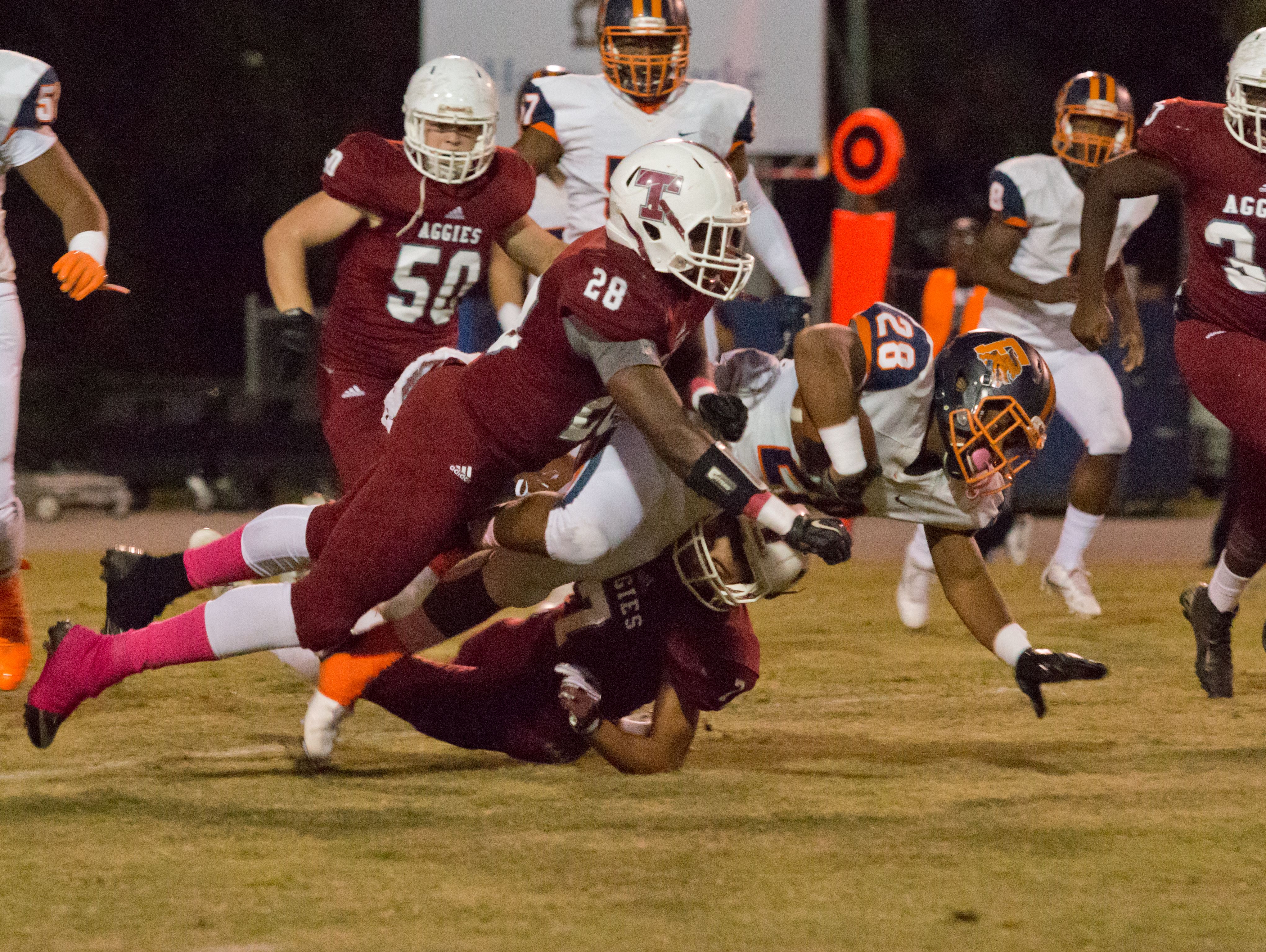 Escambia Gators take control of 1-6A | USA TODAY High School Sports