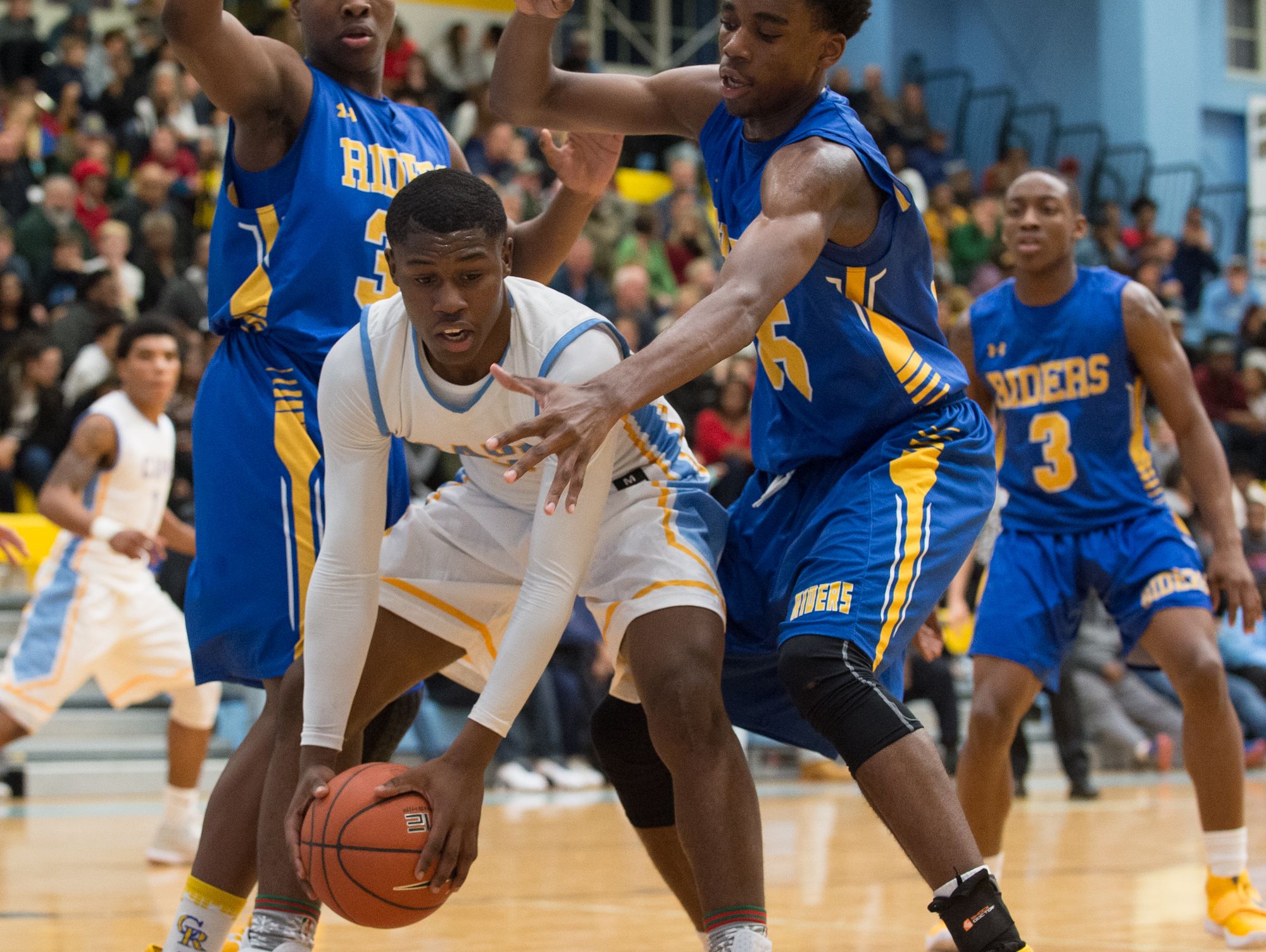 Rickards rolls as Cape boys dominate CR | USA TODAY High School Sports