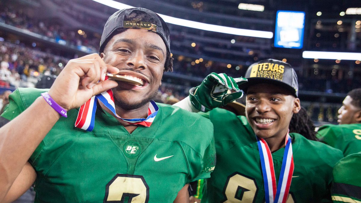 DeSoto Eagles Football Team are State Champions - DeSoto ISD