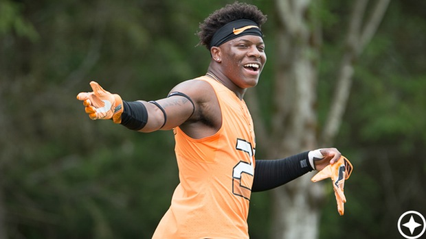 Four-star CB prospect Lamont Wade is having a commitment party with a ...