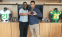 Isaac Slade-Matautia on his official visit to Oregon (Photo: Twitter)
