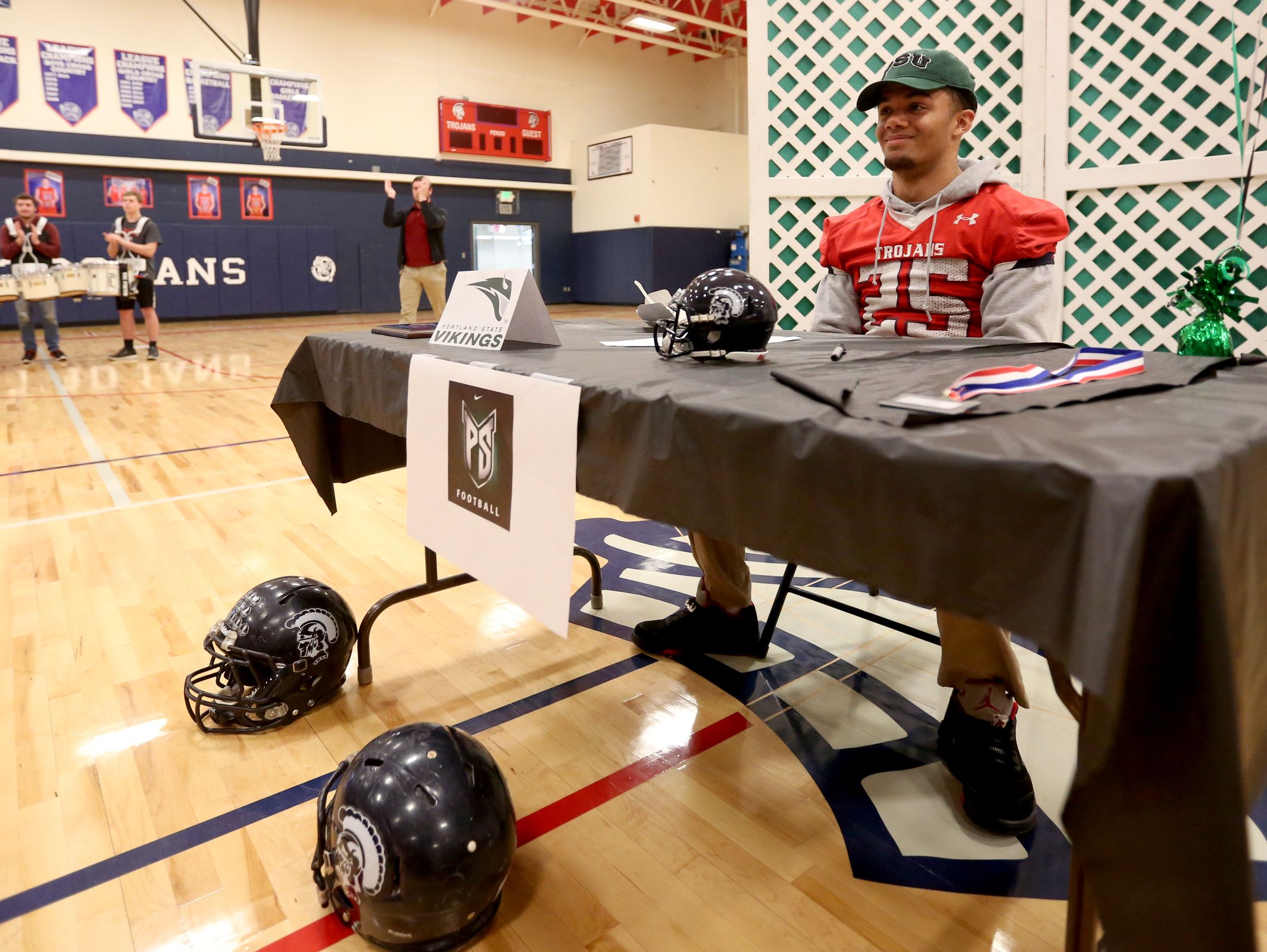 Bishop Mitchell signs to play football at Portland State | USA TODAY ...