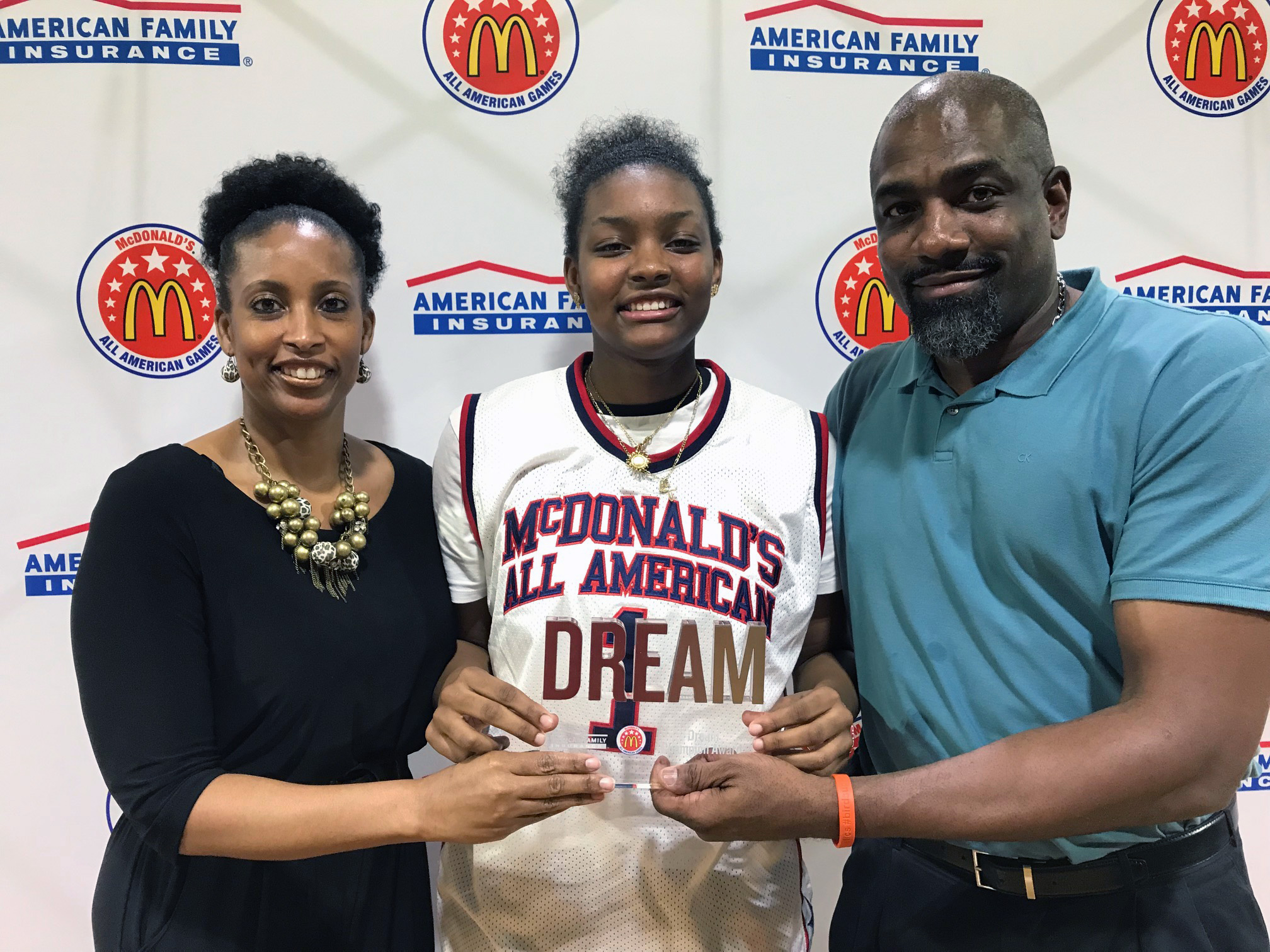 NaLyssa Smith celebrates McDonald’s All-American selection