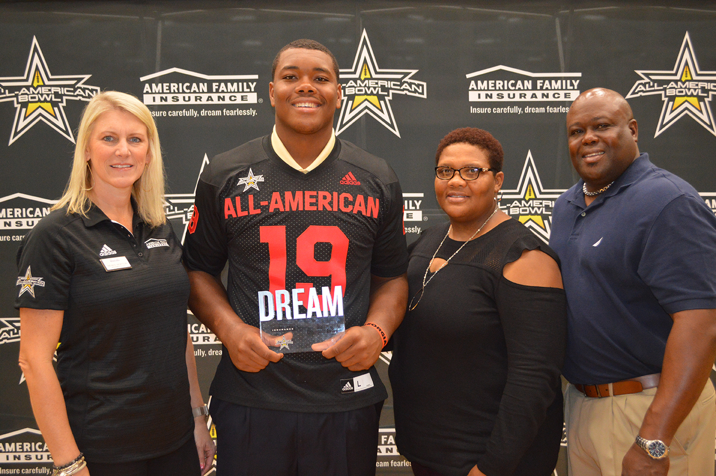 Georgia commit Travon Walker 'can't wait' to suit up in the All-American  Bowl