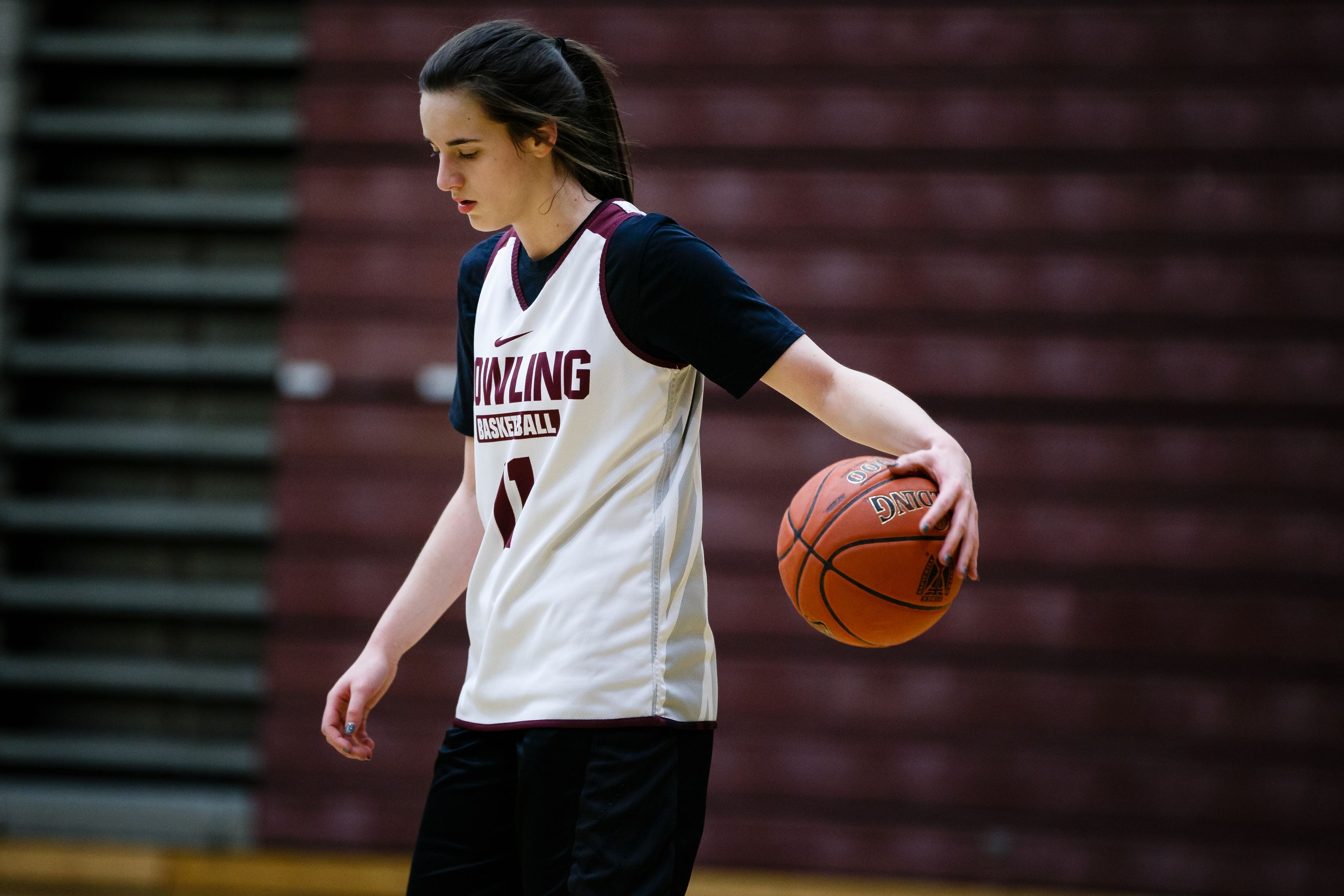Recruiting: Dowling's Caitlin Clark earning national attention