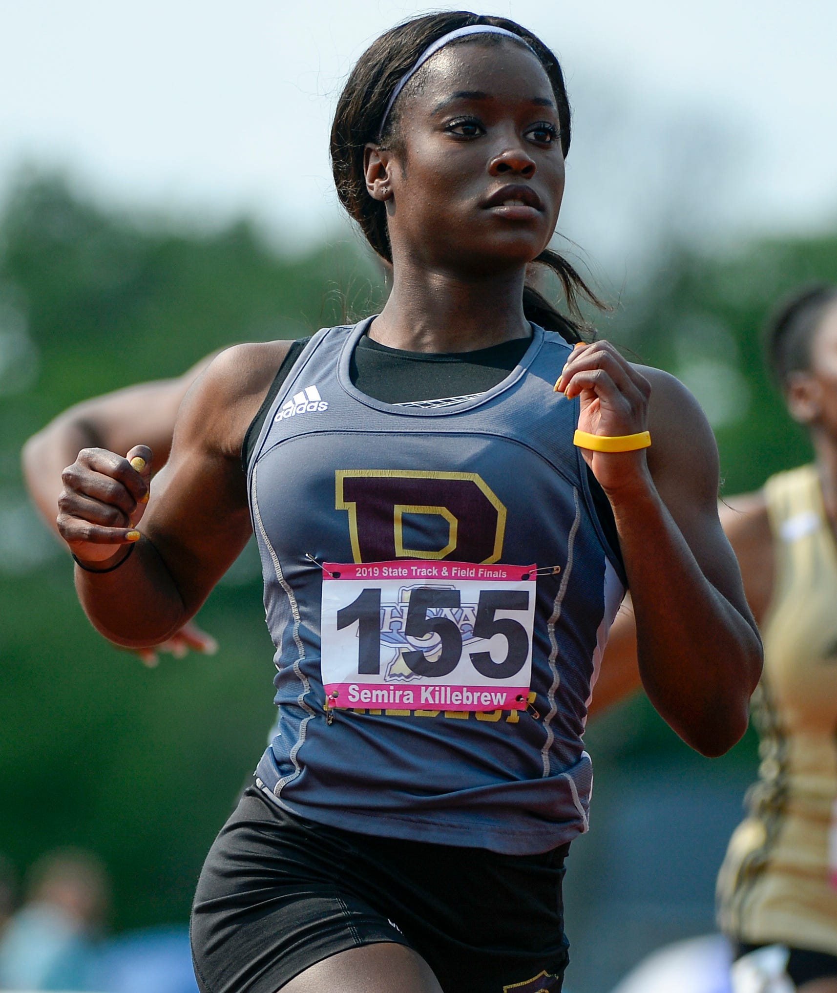 High School Girls Track Semira Killebrew runs 11.24 in 100 meters