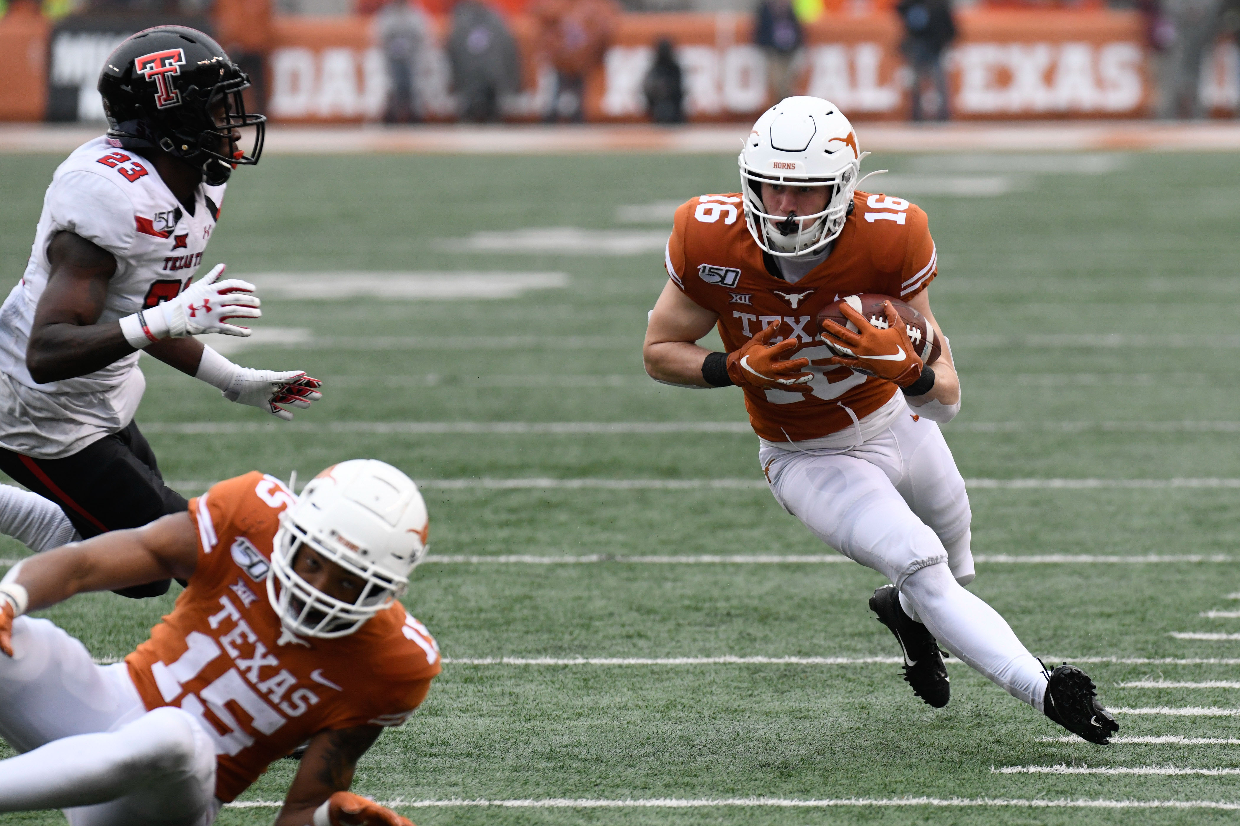 The 10 most important Texas Longhorns in 2020