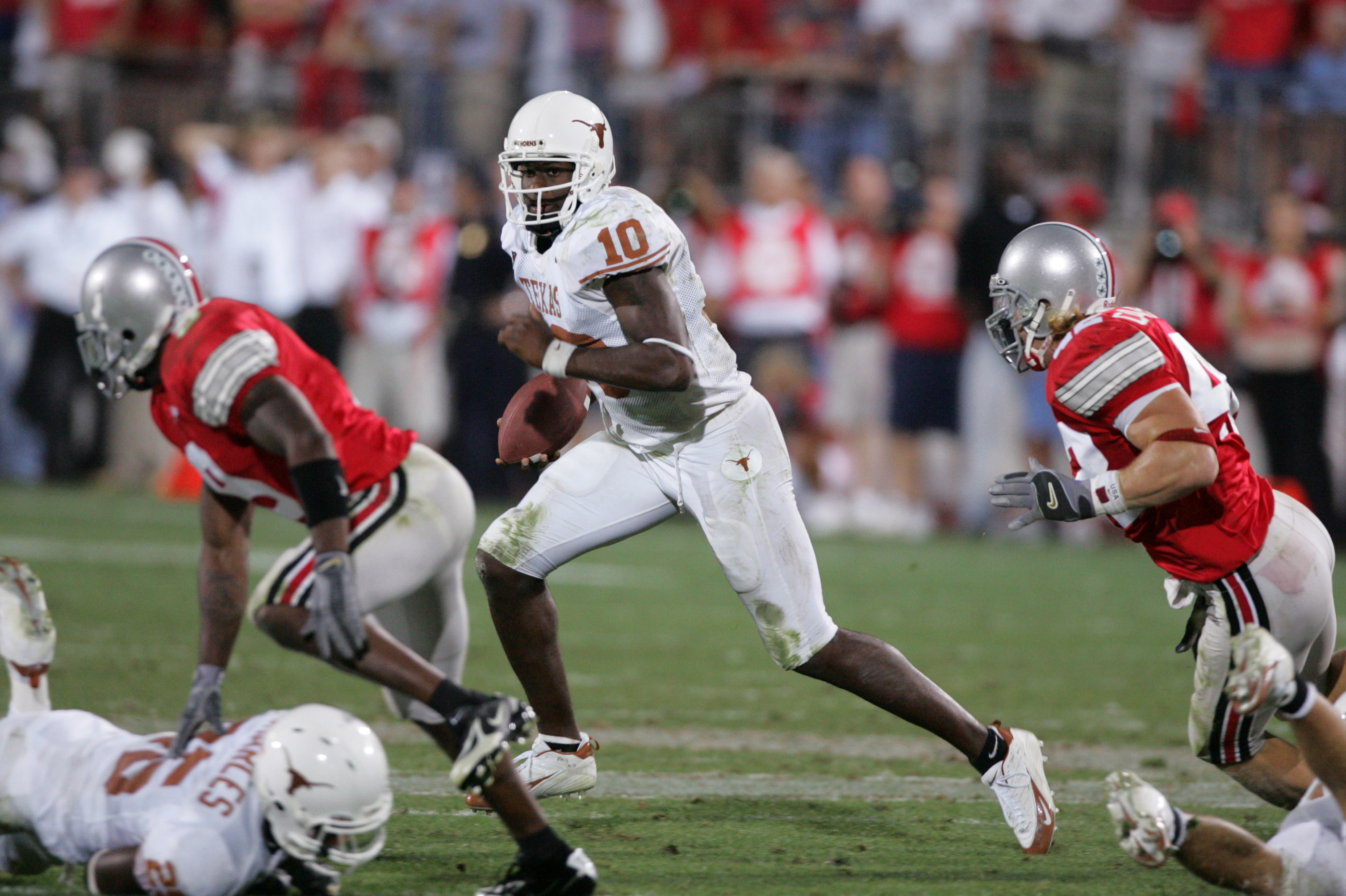 Texas Football Top games to relive during social distancing
