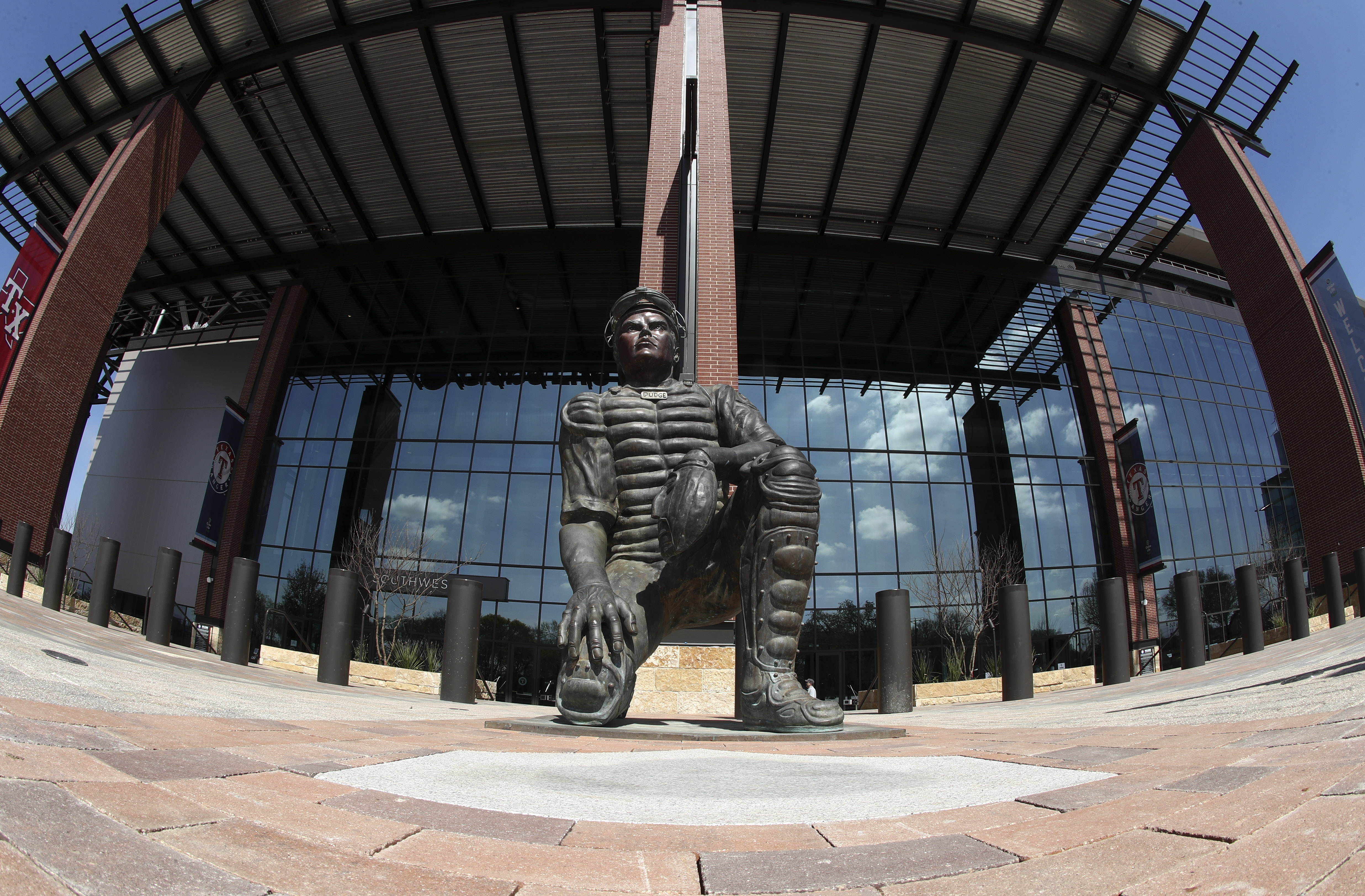 Rangers Unveil Statue Of Pudge Rodriguez Outside Globe Life