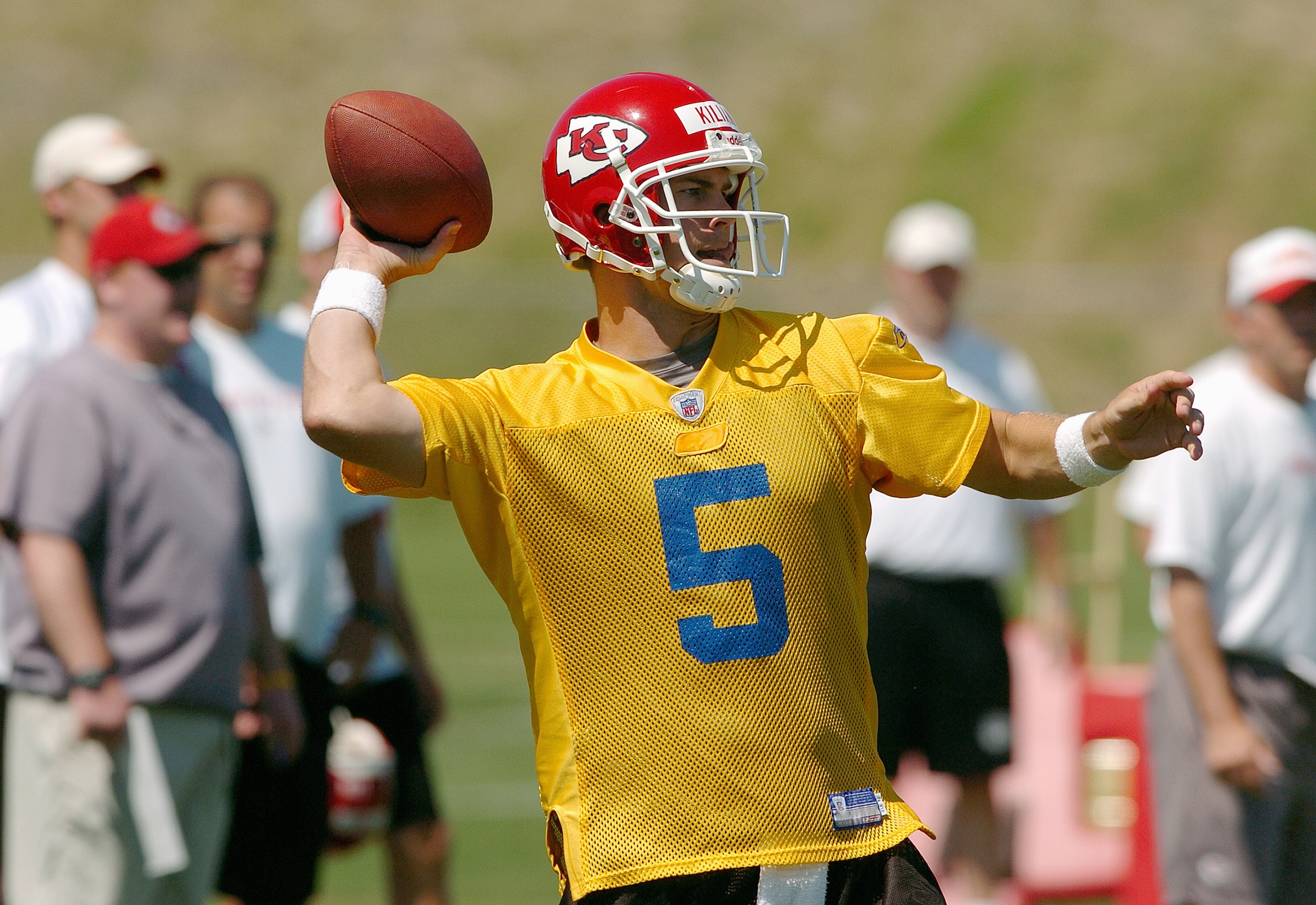 What 13 Quarterbacks Were Chosen In The 2005 NFL Draft After Alex Smith ...